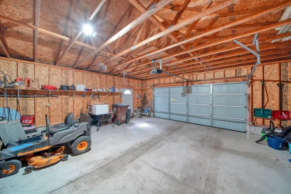 $275,000 | 13412 Wabash Road, Milan, MI 48160