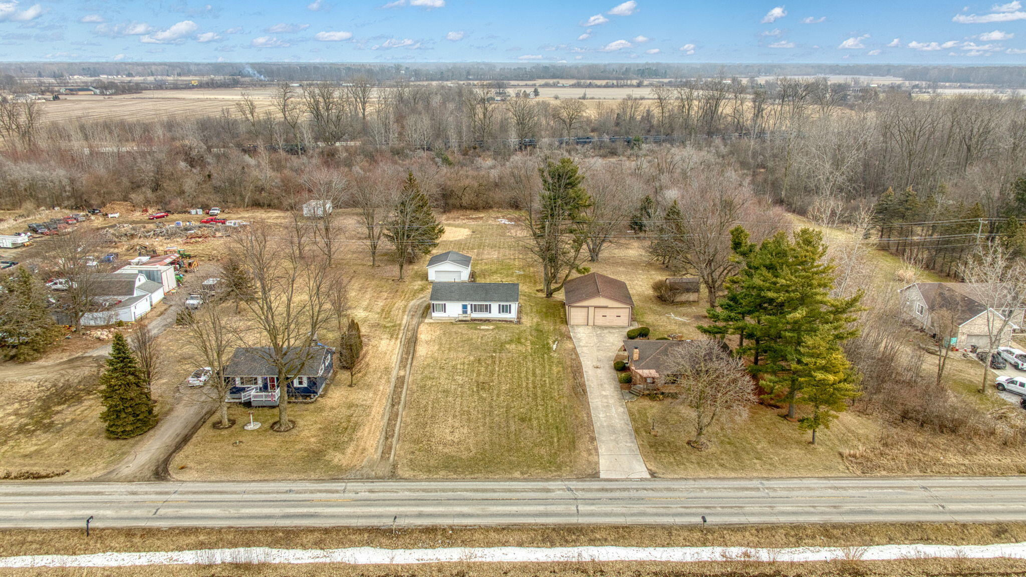 13412 Wabash Road Milan, MI 48160 - Photo 30 of 35 31-web-or-mls-DJI_0292_HDR