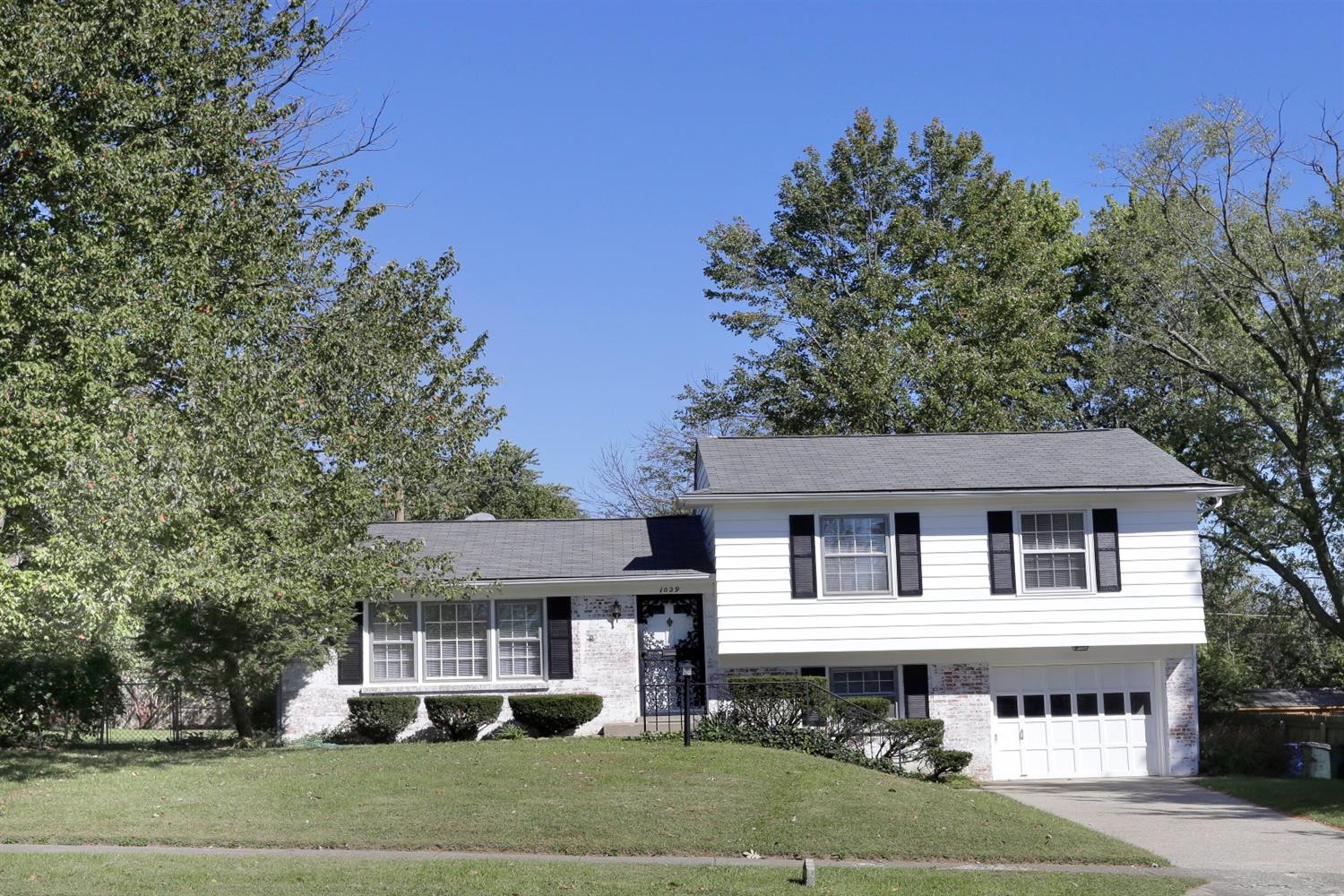 1029 Castleton Way Lexington, KY 40517 - Photo 1 of 21 Photo 1