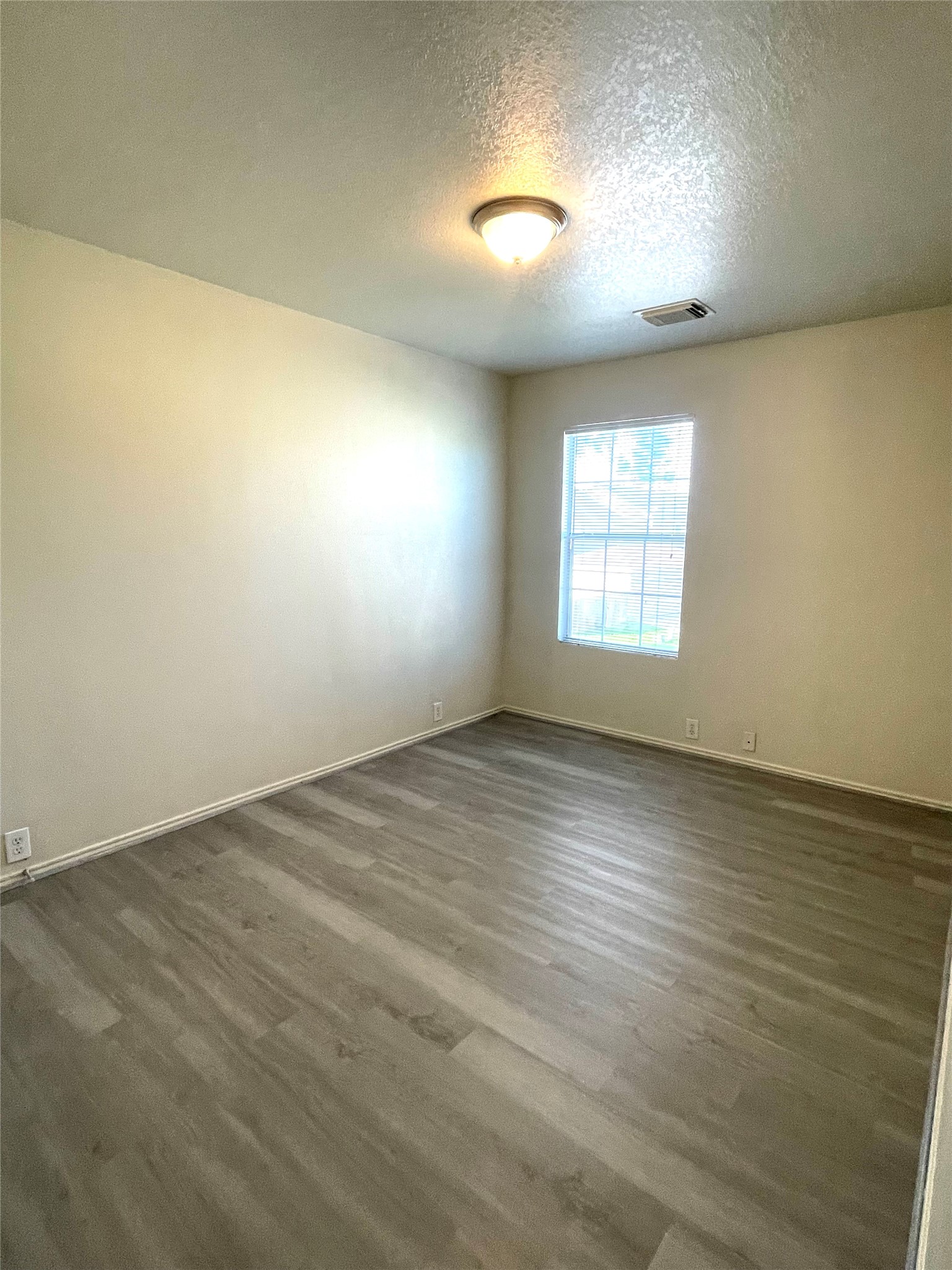 23623 Twisting Falls Drive Spring, TX 77373 - Photo 37 of 46 3rd Bedroom