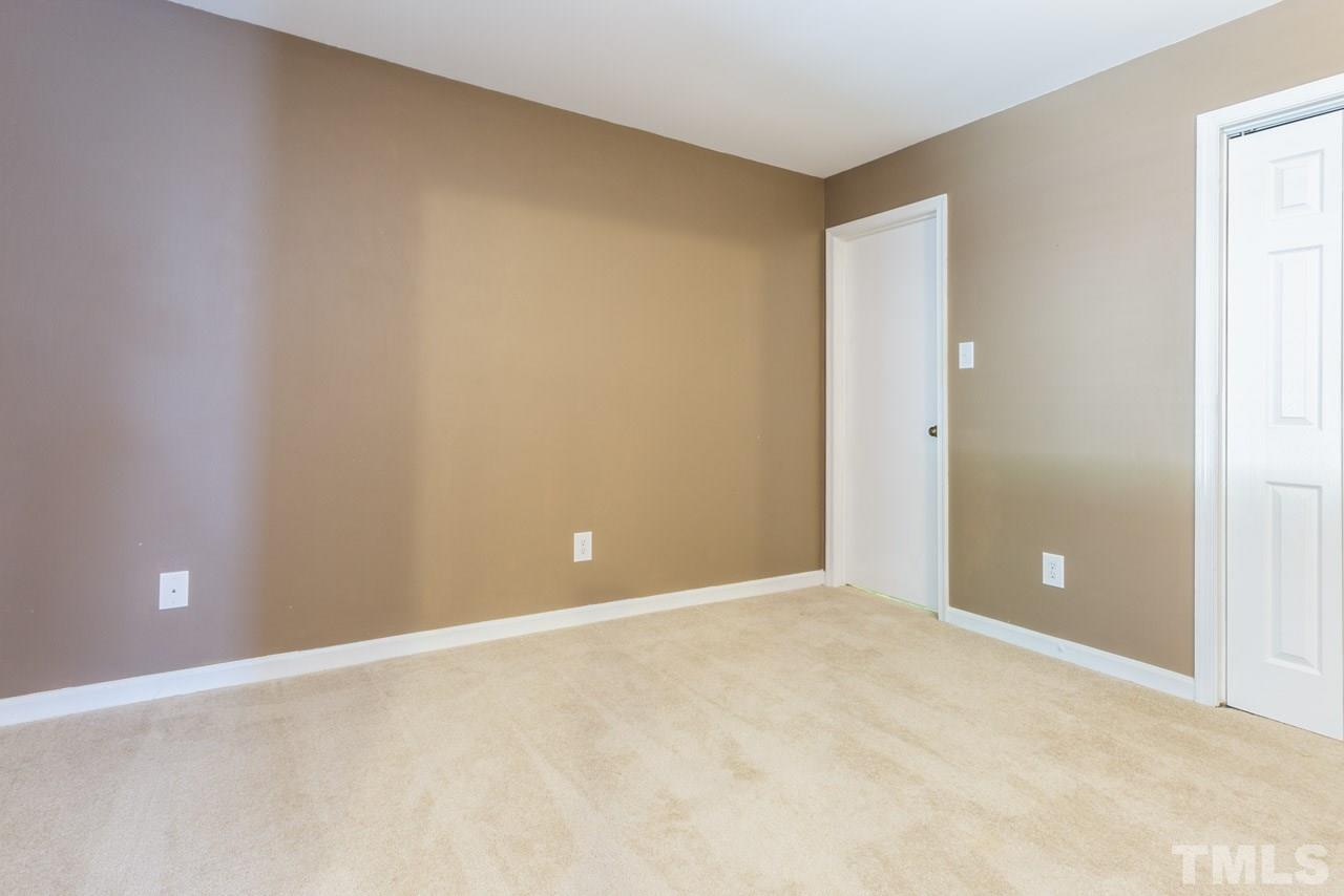 3221 Mill Run Raleigh, NC 27612 - Photo 15 of 20 a view of an empty room