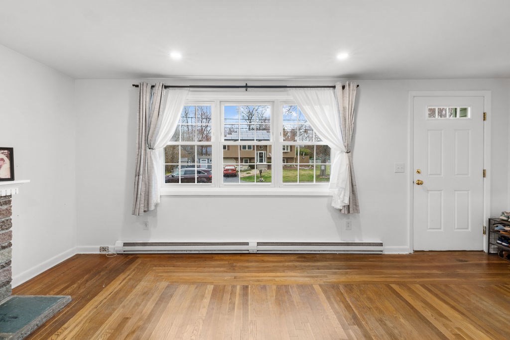 64 Hickory Road Attleboro, MA 02703 - Photo 18 of 35 Gallery Image 18
