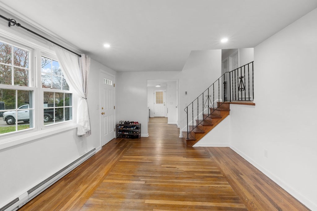 64 Hickory Road Attleboro, MA 02703 - Photo 21 of 35 Gallery Image 21