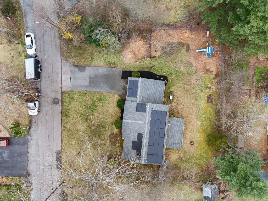 64 Hickory Road Attleboro, MA 02703 - Photo 9 of 35 Gallery Image 9