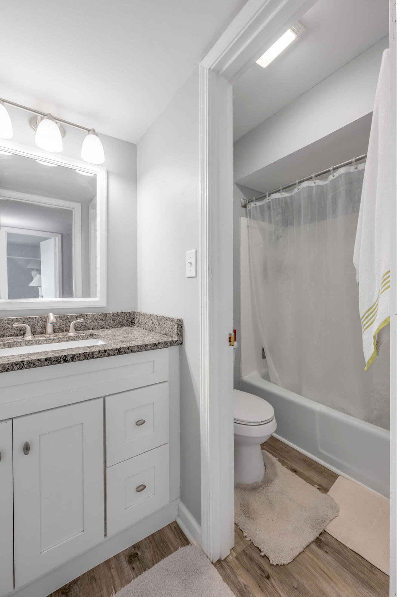 1080 Armstrong Mill Road, Unit D Lexington, KY 40517 - Photo 15 of 19 TDB_2902