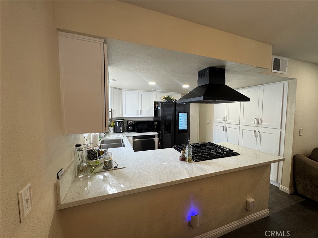 22031 Main, Unit 1 Carson, CA 90745 - Photo 6 of 32