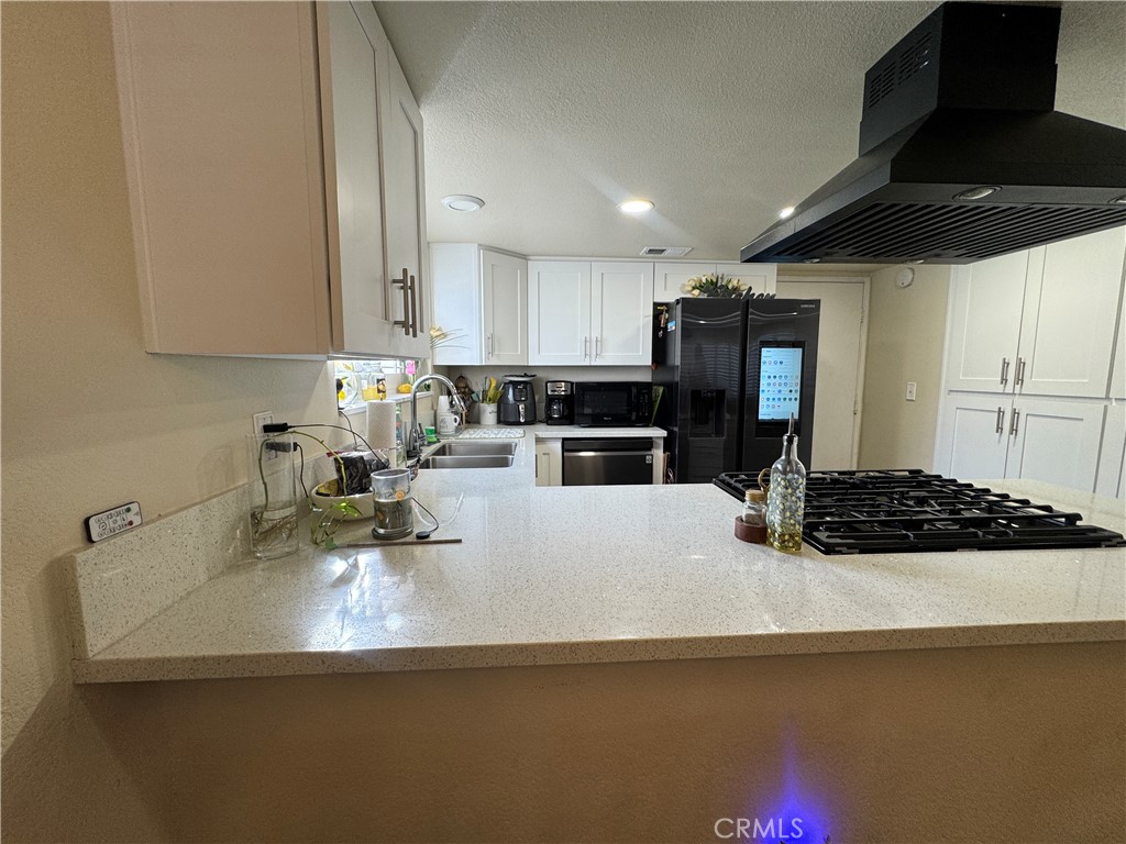 22031 Main, Unit 1 Carson, CA 90745 - Photo 9 of 32