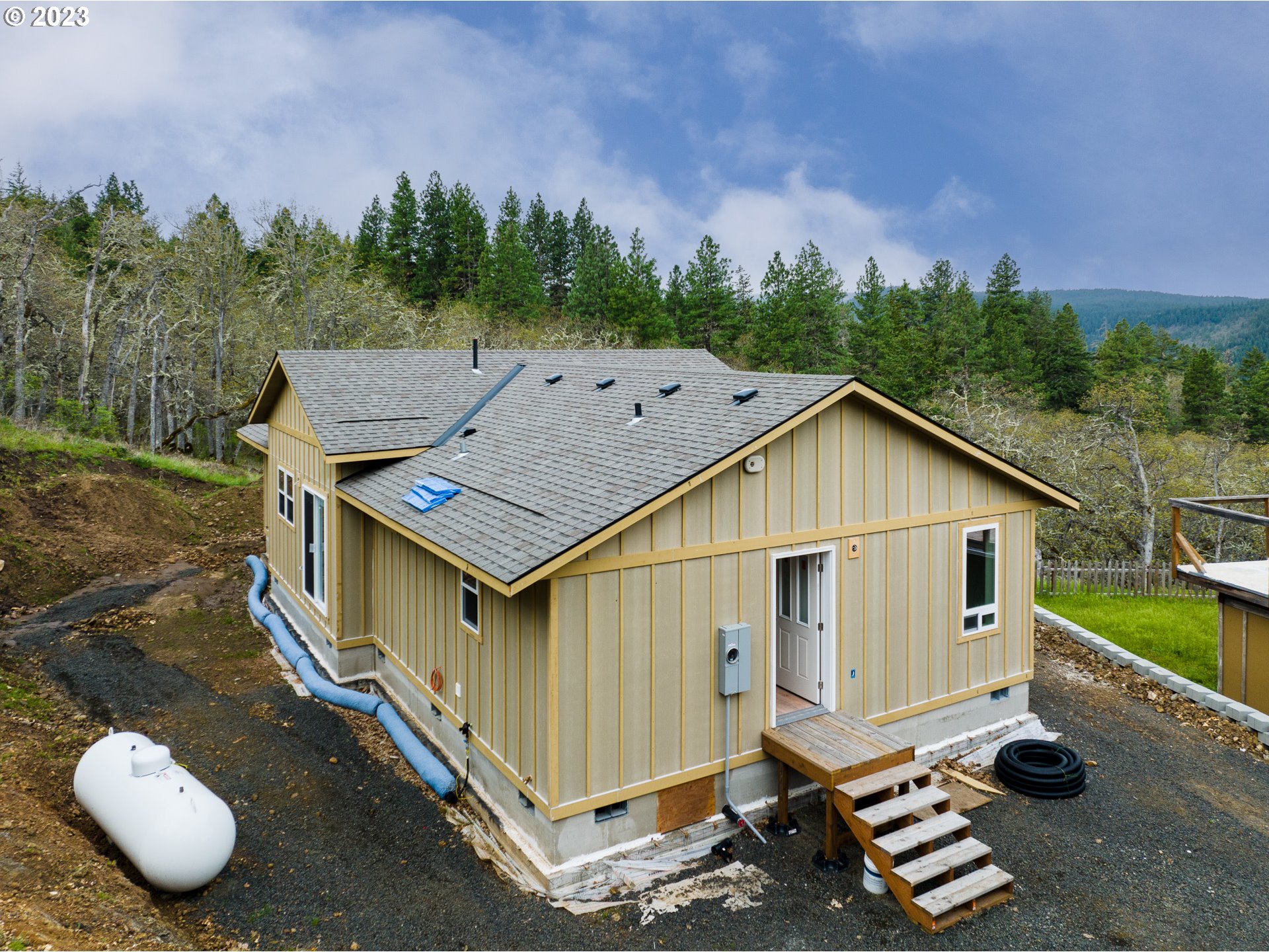 2915 Vensel Road Mosier, OR 97040 - Photo 12 of 39 Front Yard