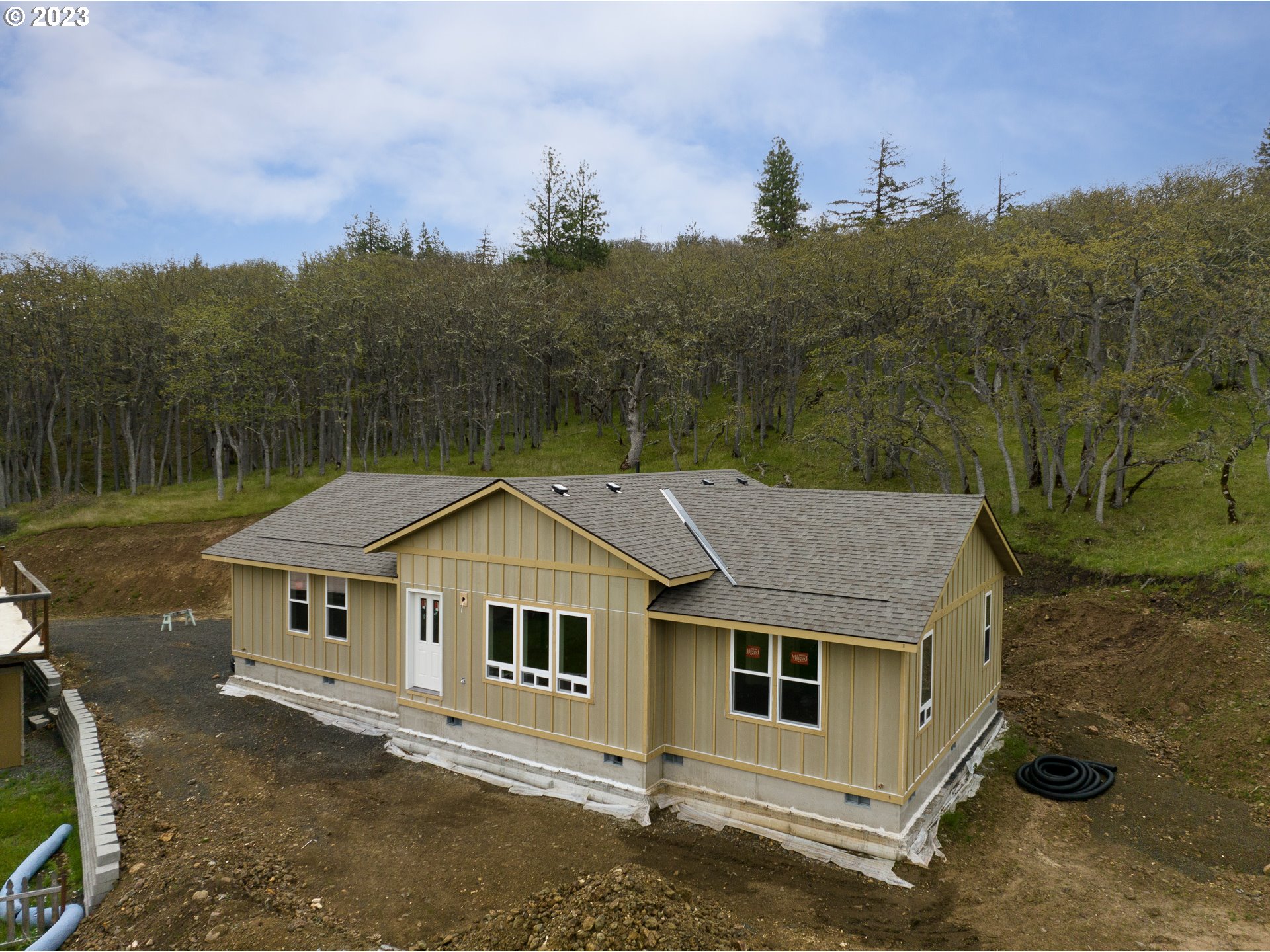 2915 Vensel Road Mosier, OR 97040 - Photo 6 of 39 Gallery Image 6