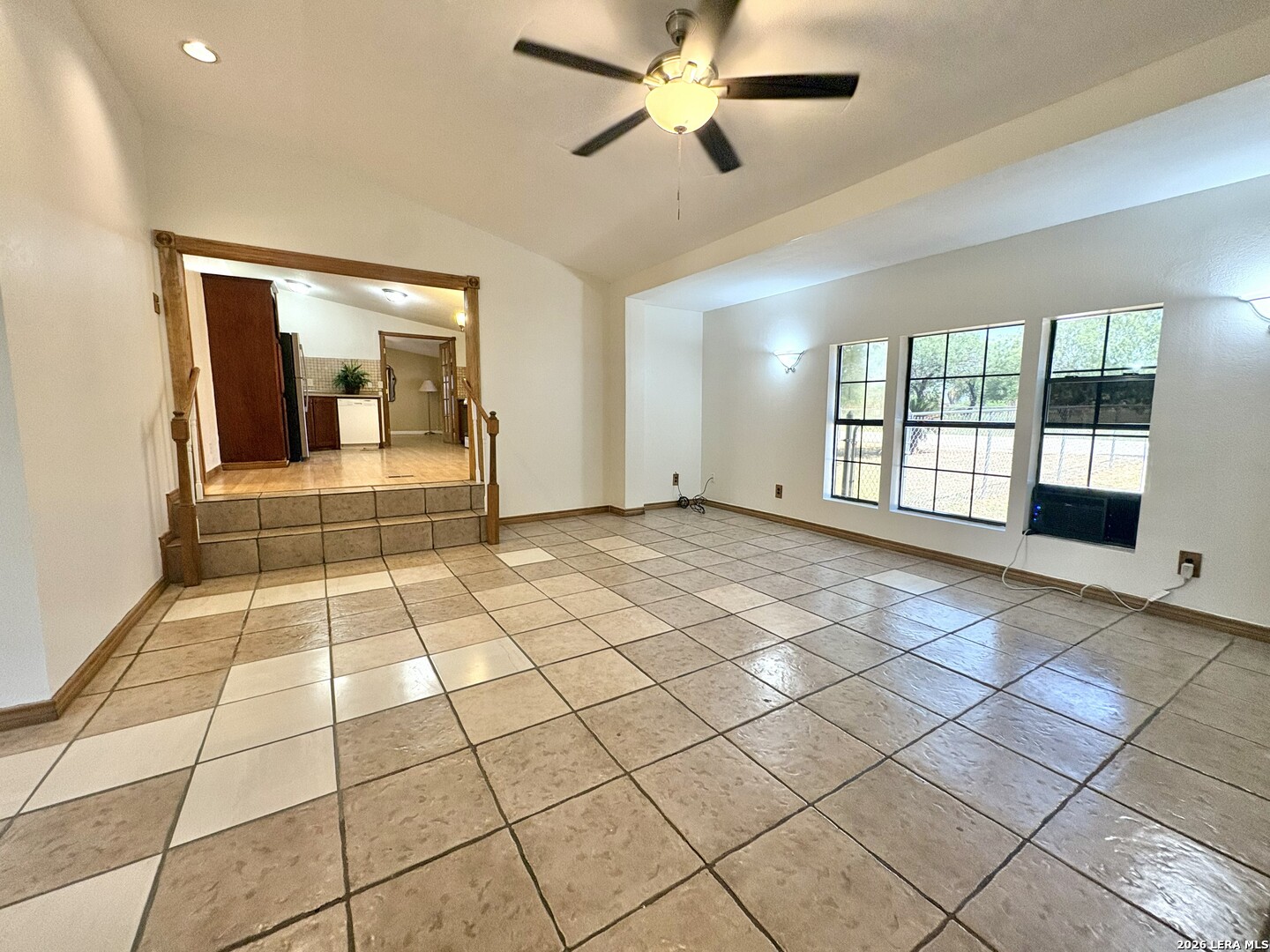 42 Mobile Road Cotulla, TX 78014 - Photo 3 of 24 Gallery Image 3