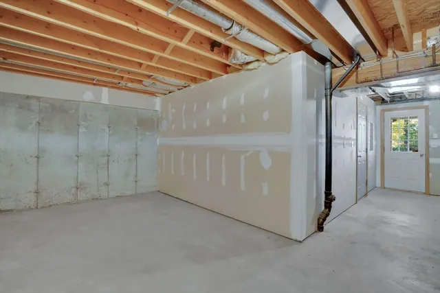 a view of a storage & utility room