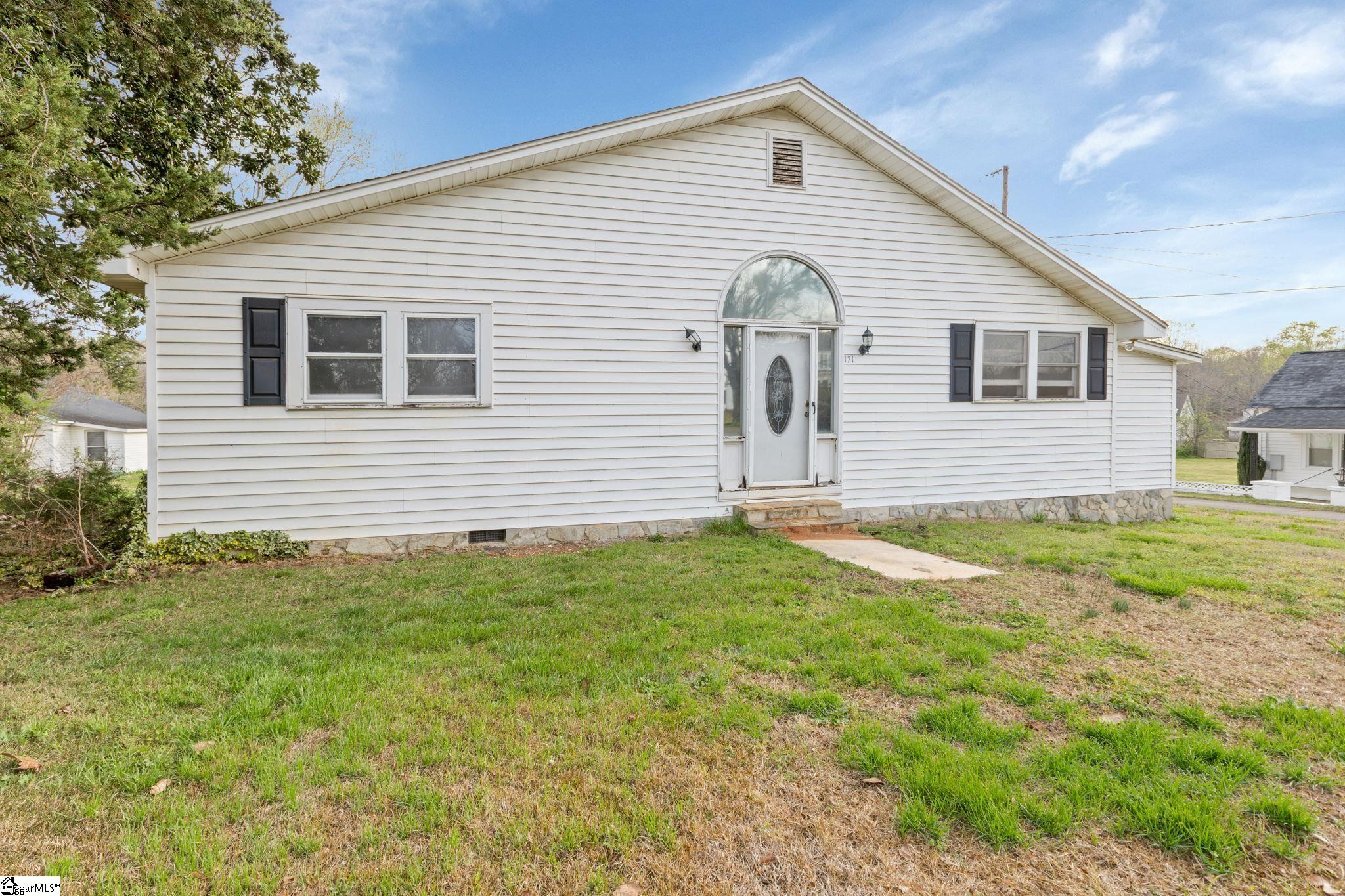 171 J Street Greer, SC 29651 - Photo 2 of 3