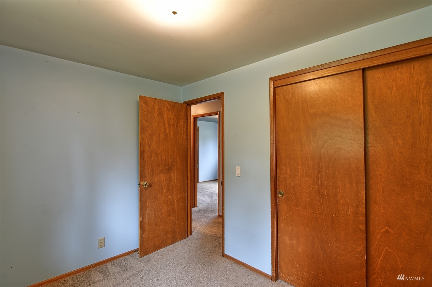 7904 192nd Place Southwest Edmonds, WA 98026 - Photo 13 of 28 Gallery Image 13