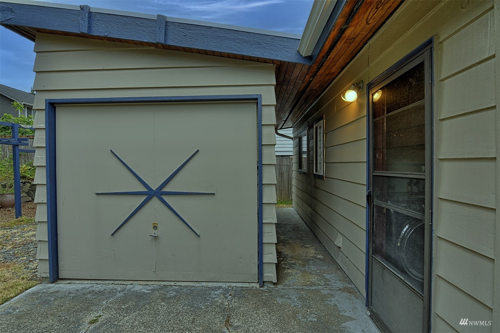 7904 192nd Place Southwest Edmonds, WA 98026 - Photo 25 of 28 Gallery Image 25