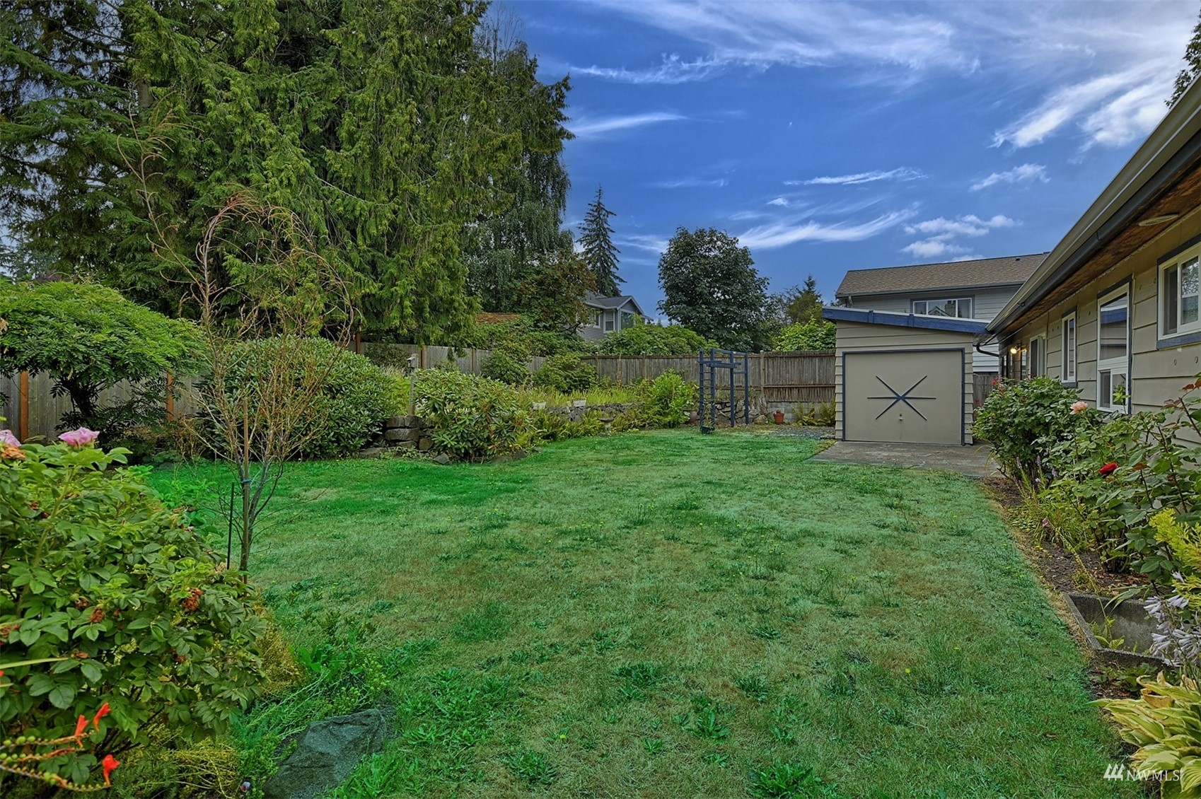 7904 192nd Place Southwest Edmonds, WA 98026 - Photo 26 of 28 Gallery Image 26