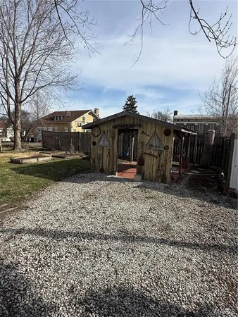 $184,900 | 113 North 8th Street, Louisiana, MO 63353