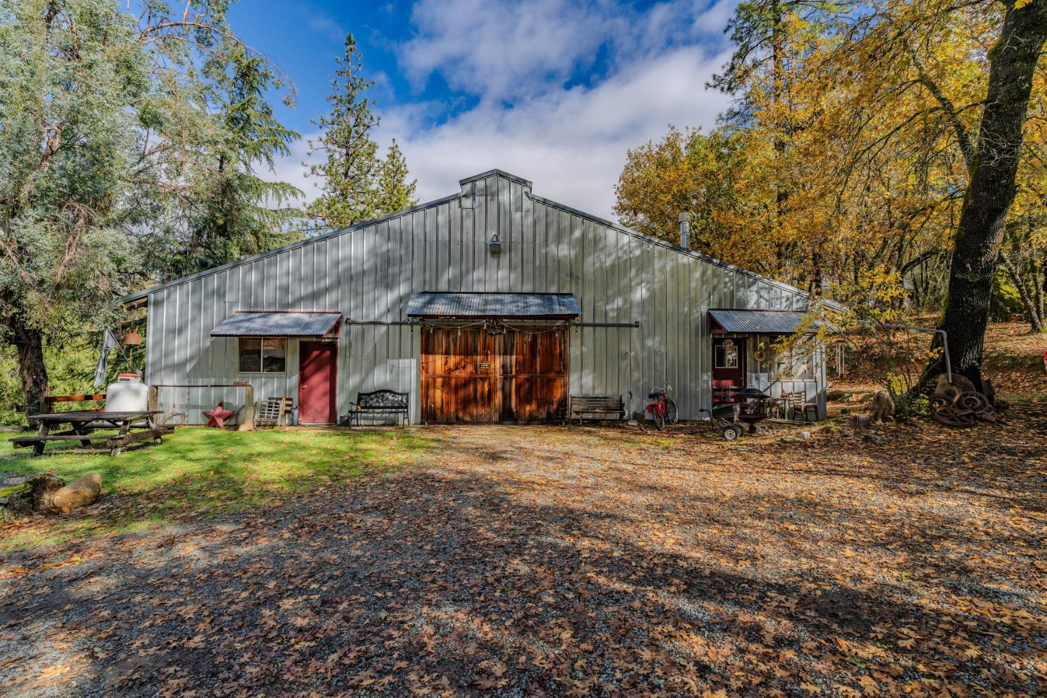23070 Lawrence Road Fiddletown, CA 95629 - Photo 5 of 61