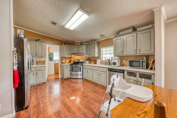 $425,000 | 815 County Road 226, Florence, TX 76527