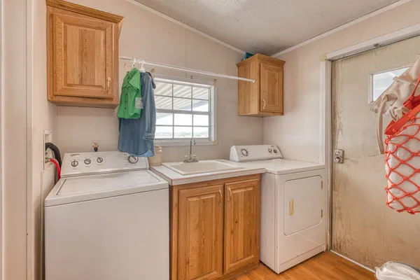$425,000 | 815 County Road 226, Florence, TX 76527