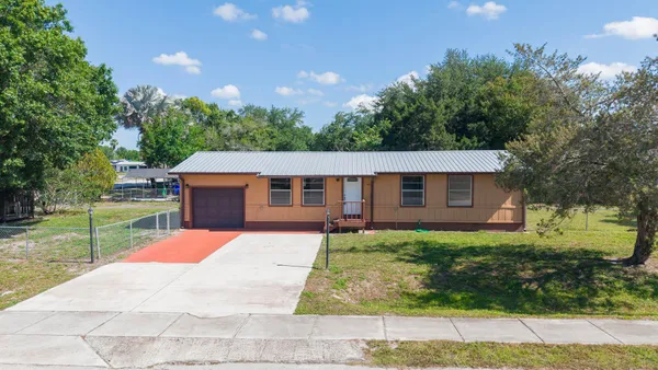 $214,900 | 612 Southwest 9th Street, Okeechobee, FL 34974