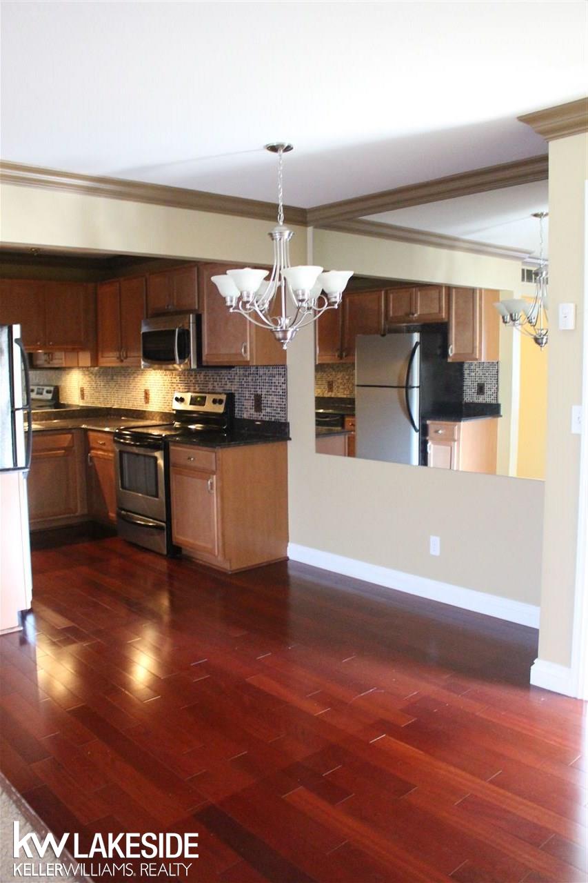 2311 Walton Boulevard, Unit 43 Rochester, MI 48309 - Photo 11 of 18