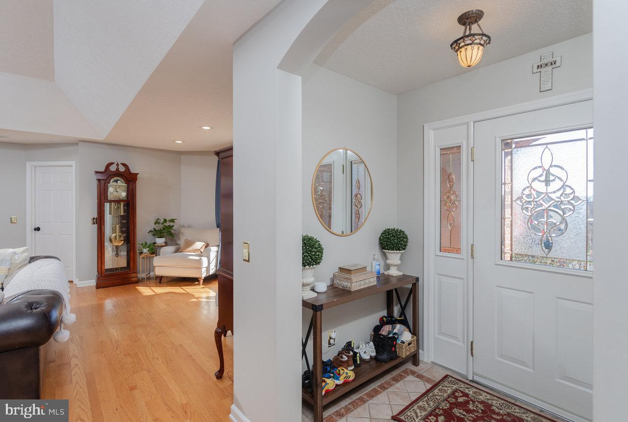 3750 Davis Road Penn Laird, VA 22846 - Photo 5 of 87 Foyer