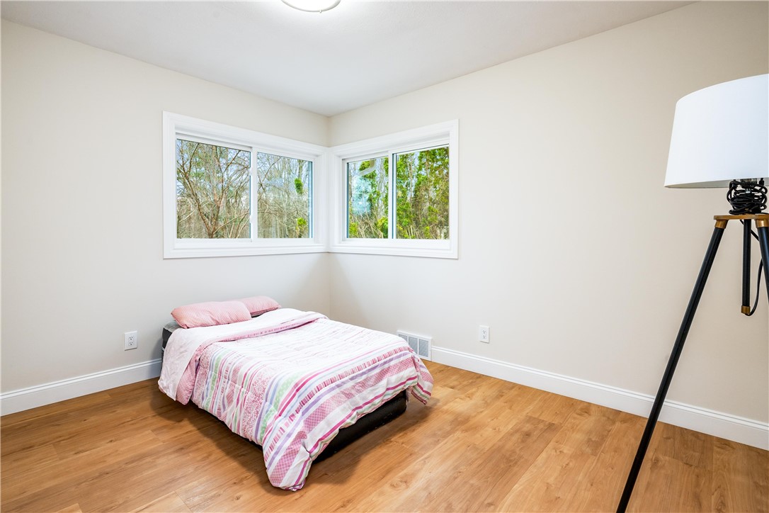 1167 Calkins Road Henrietta, NY 14623 - Photo 28 of 46