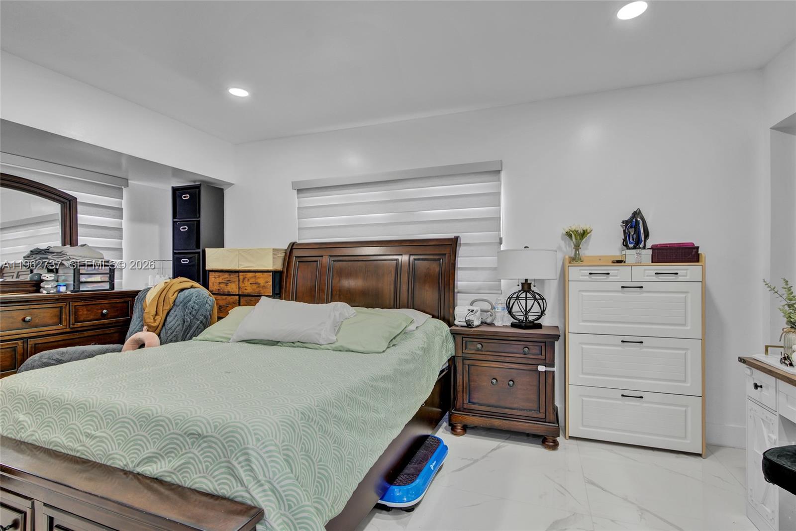 11751 Southwest 168th Terrace Miami, FL 33177 - Photo 19 of 39