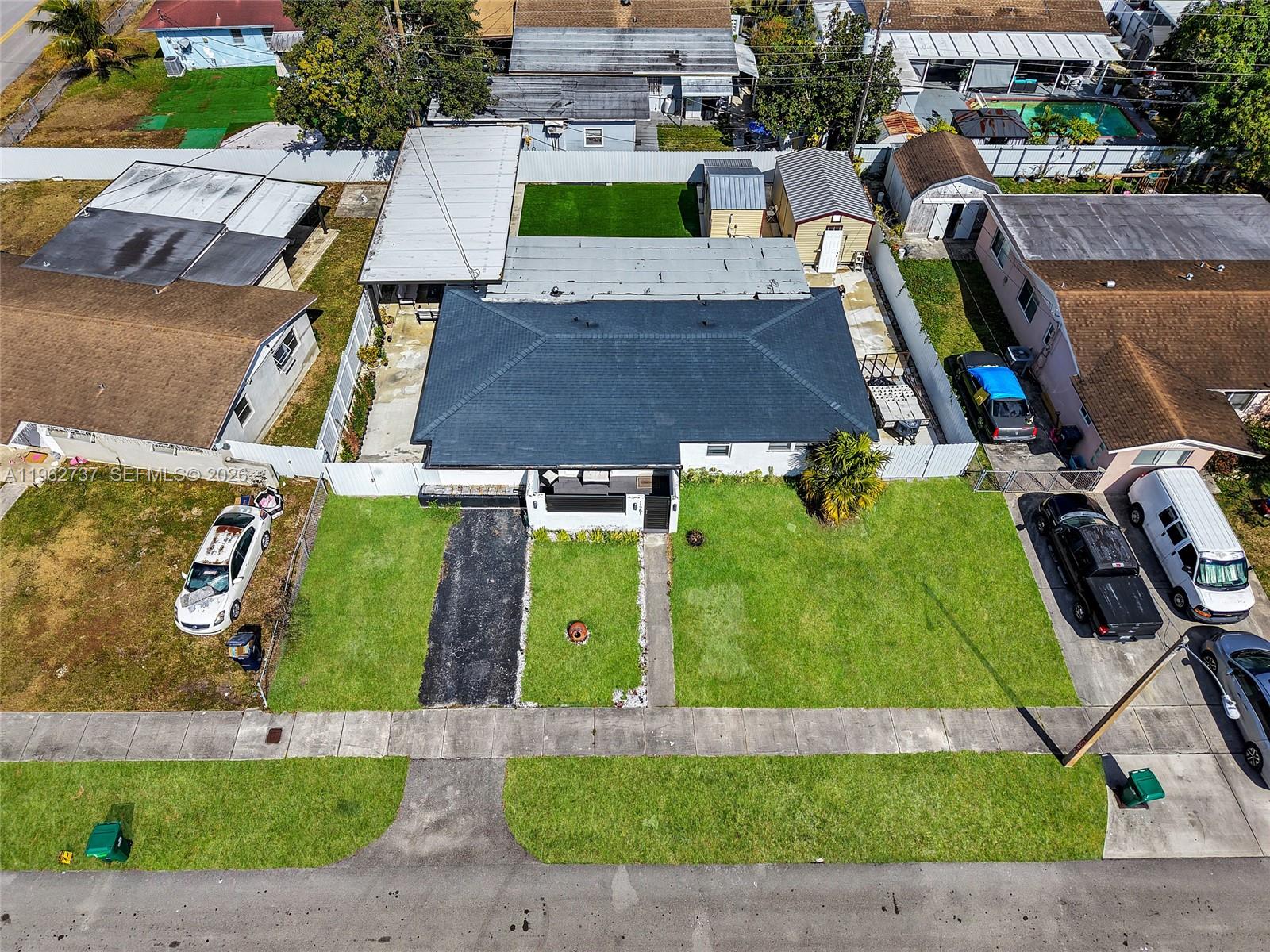 11751 Southwest 168th Terrace Miami, FL 33177 - Photo 33 of 39