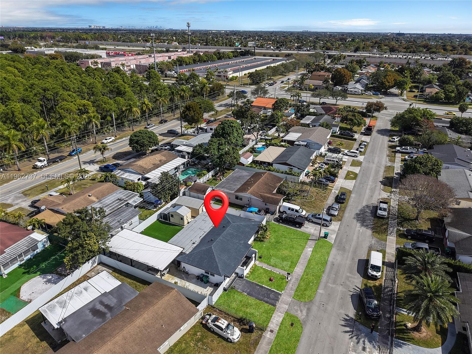 11751 Southwest 168th Terrace Miami, FL 33177 - Photo 37 of 39