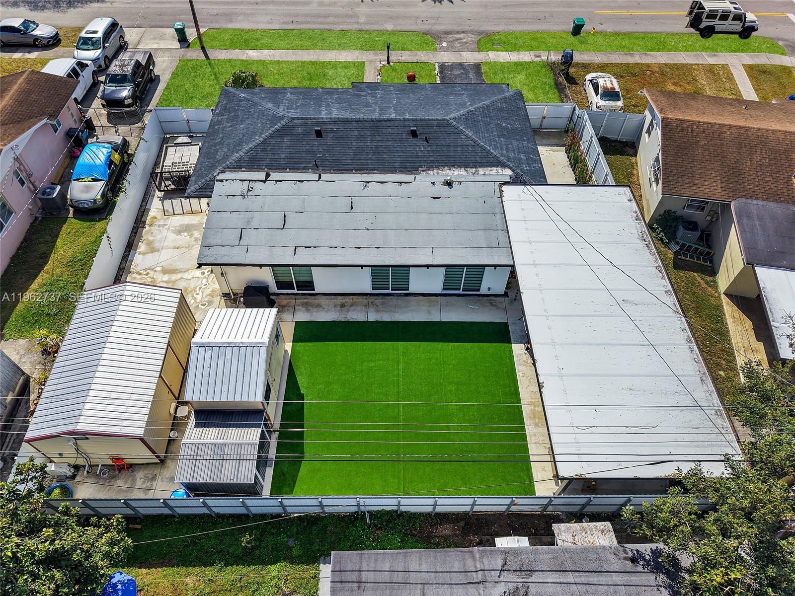 11751 Southwest 168th Terrace Miami, FL 33177 - Photo 38 of 39