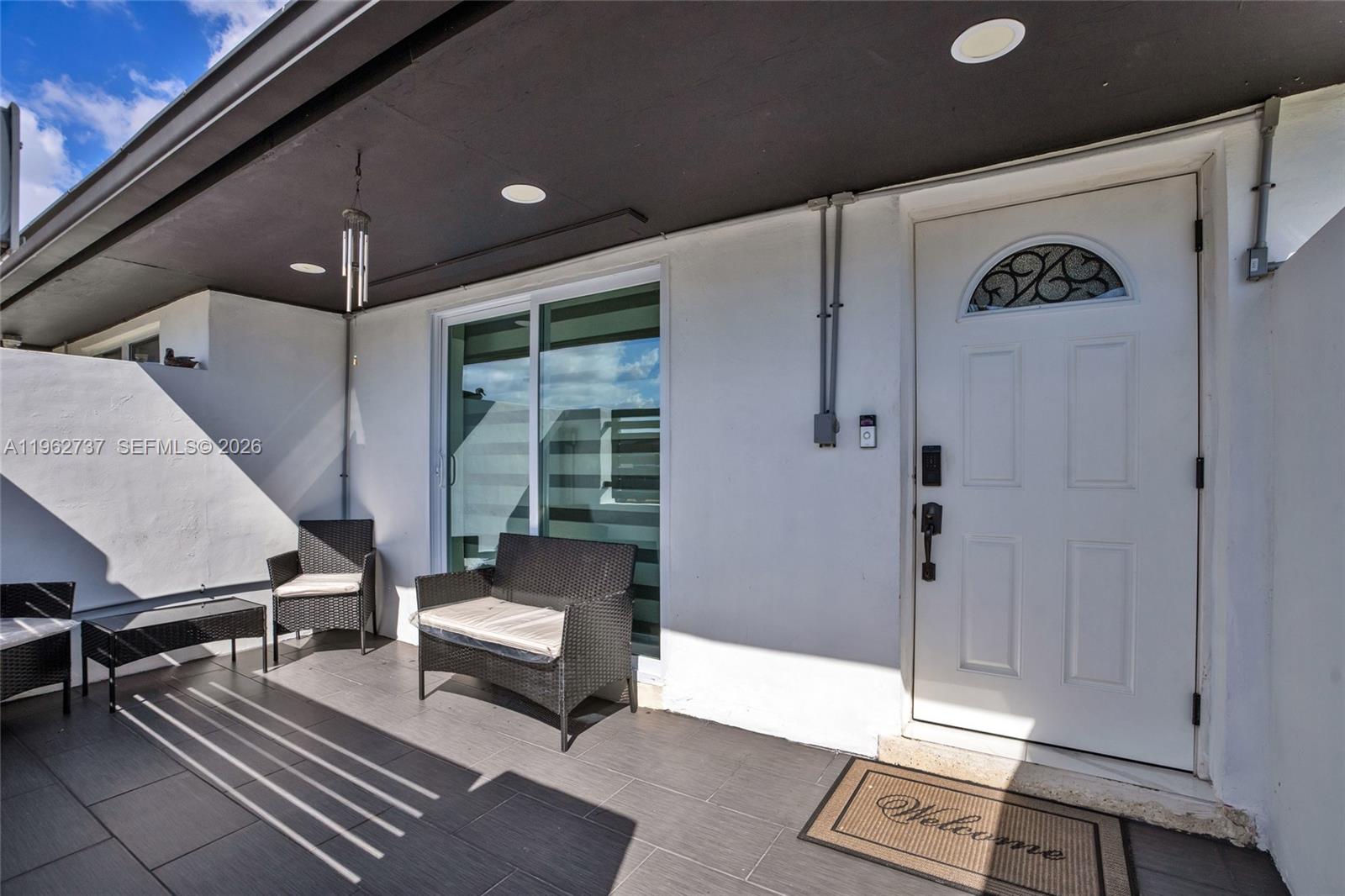 11751 Southwest 168th Terrace Miami, FL 33177 - Photo 5 of 39