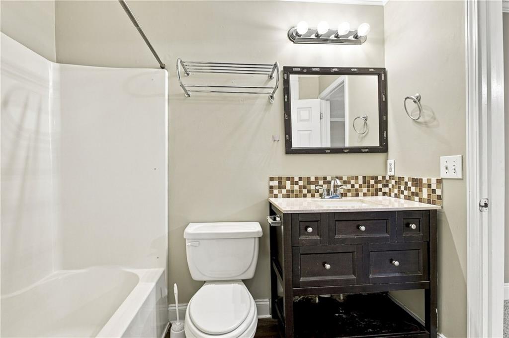 311 Brookside Way Canton, GA 30114 - Photo 19 of 34 Gallery Image 19