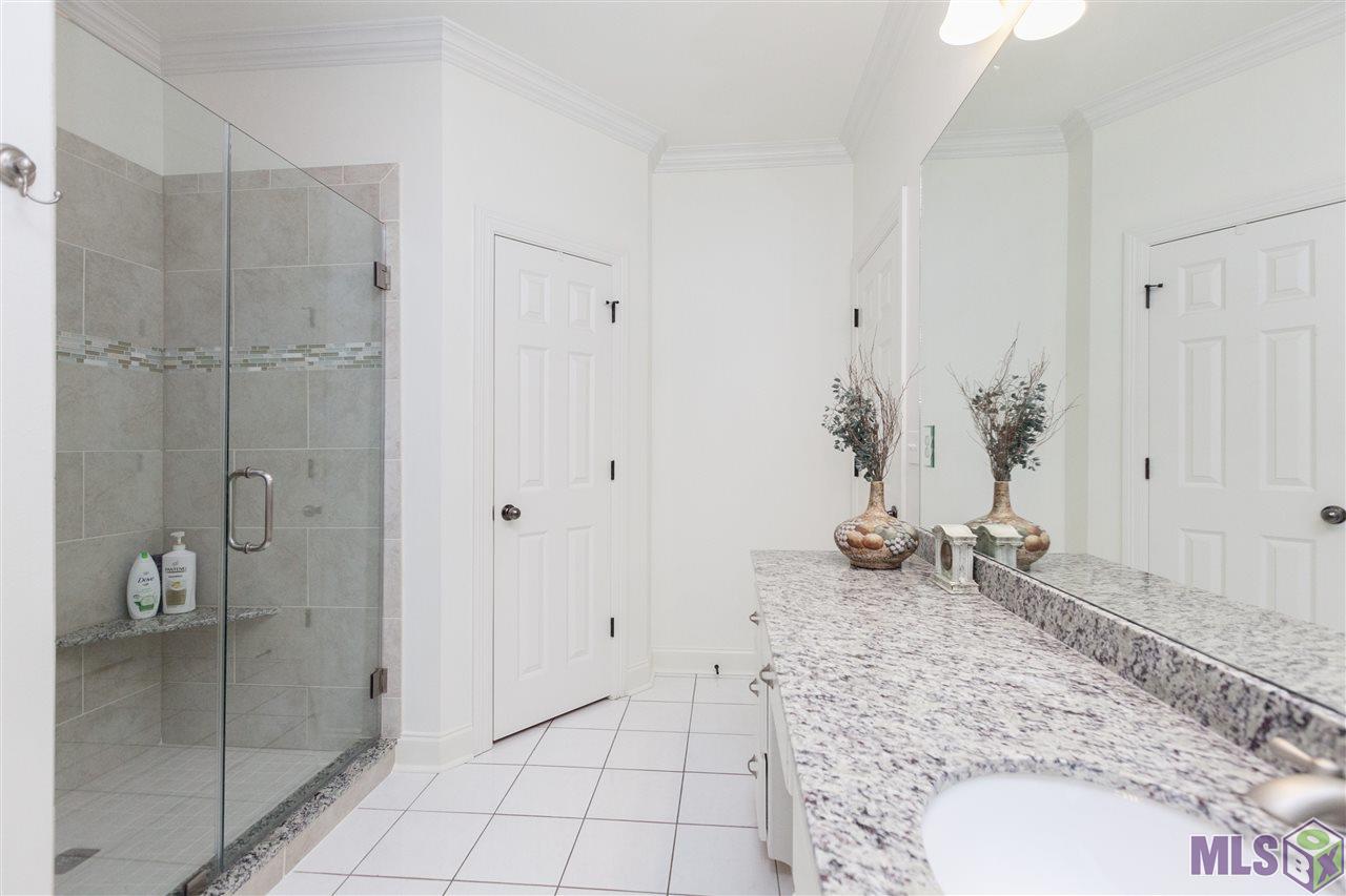 8538 Highcrest Drive Baton Rouge, LA 70809 - Photo 12 of 30 Master Bath