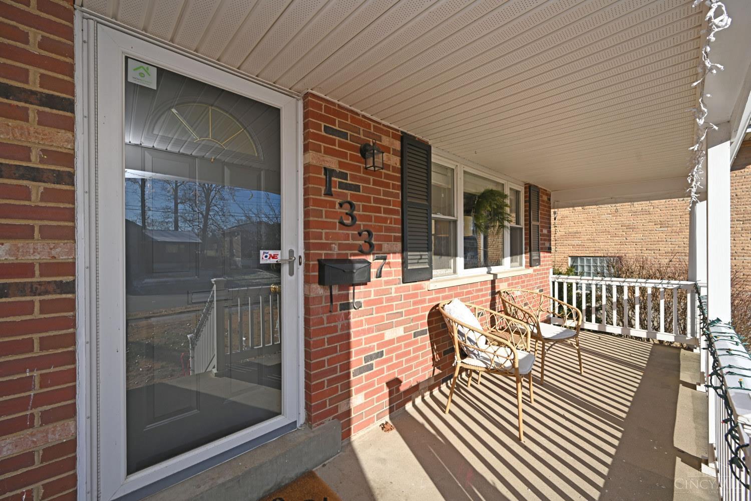 1337 Voll Road Cincinnati, OH 45230 - Photo 4 of 40 Gallery Image 4
