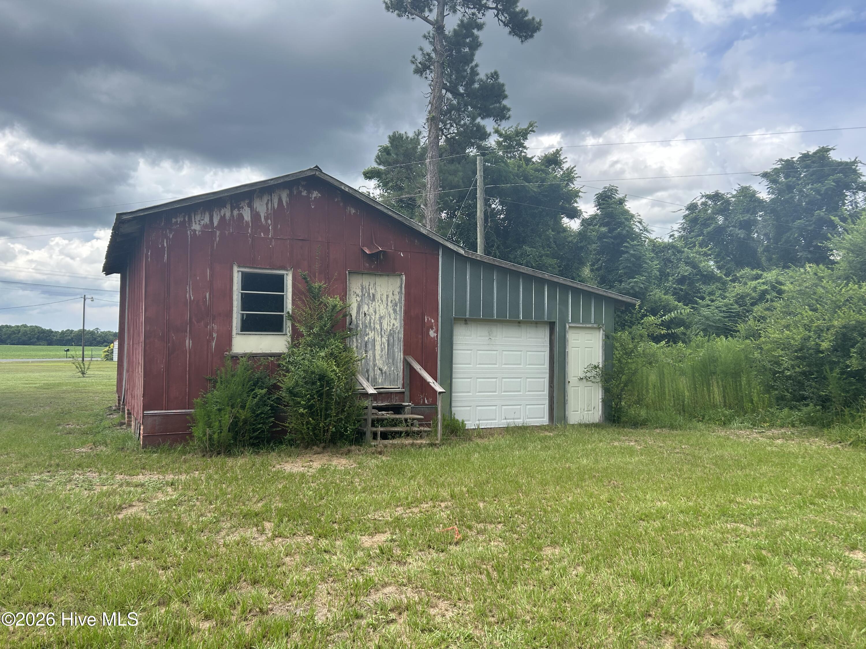 653 Seth Turner Road Albertson, NC 28508 - Photo 32 of 38 Gallery Image 32