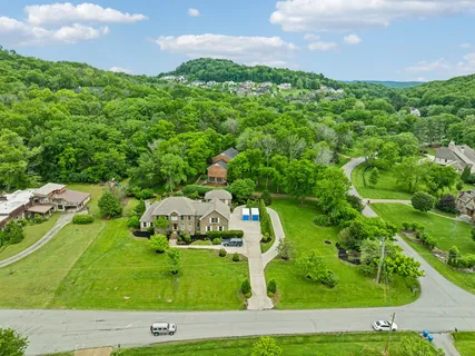 $1,399,000 | 105 Steeplechase Lane, Nashville, TN 37221