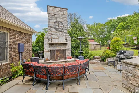 $1,399,000 | 105 Steeplechase Lane, Nashville, TN 37221
