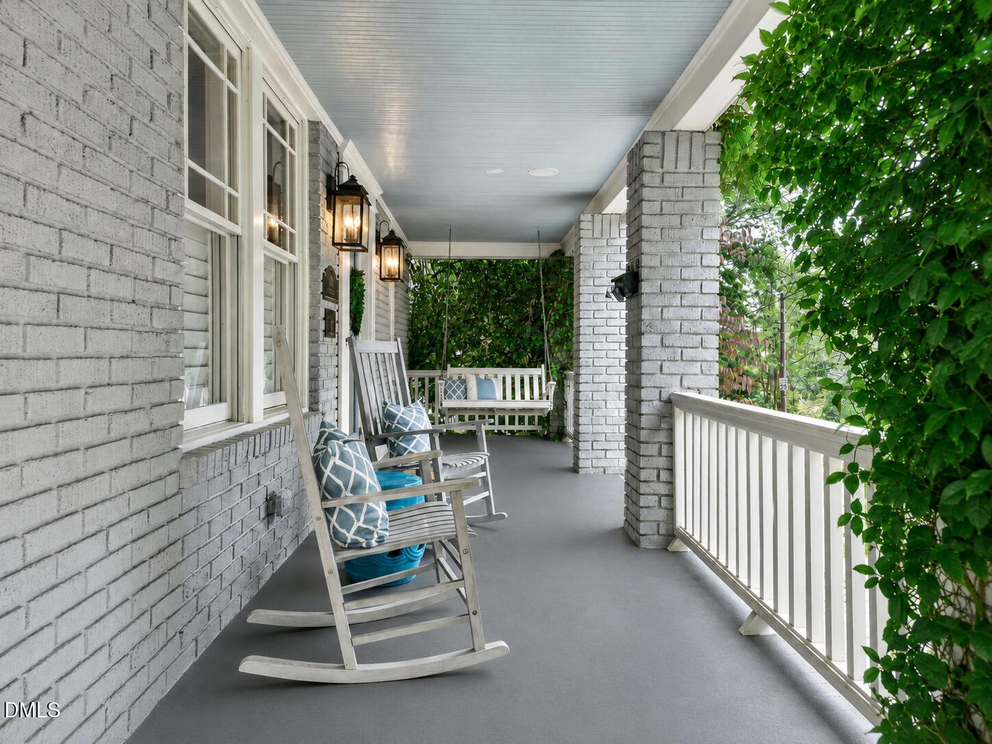 508 Cole Street Raleigh, NC 27605 - Photo 3 of 33 Gallery Image 3