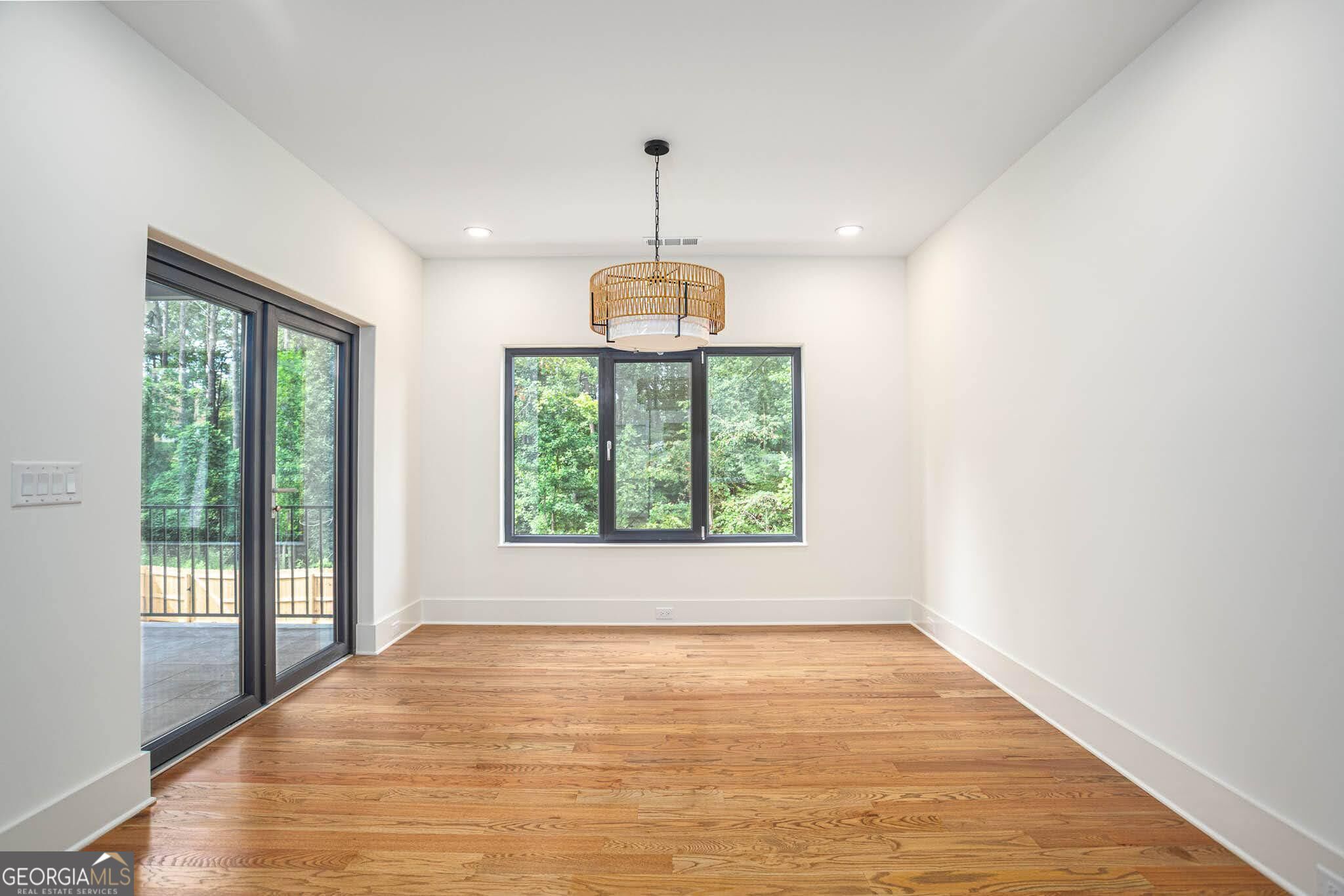 2162 Plantation Road Lawrenceville, GA 30044 - Photo 17 of 56 Gallery Image 17