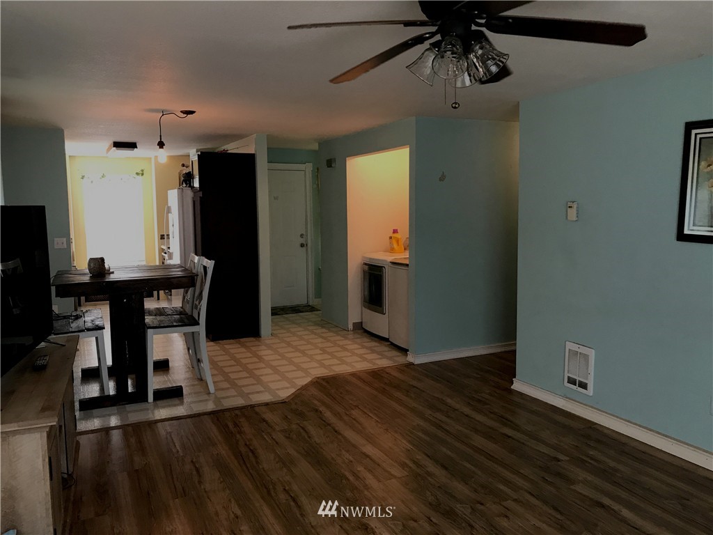 249 Colorado Street Longview, WA 98632 - Photo 8 of 15 Gallery Image 8