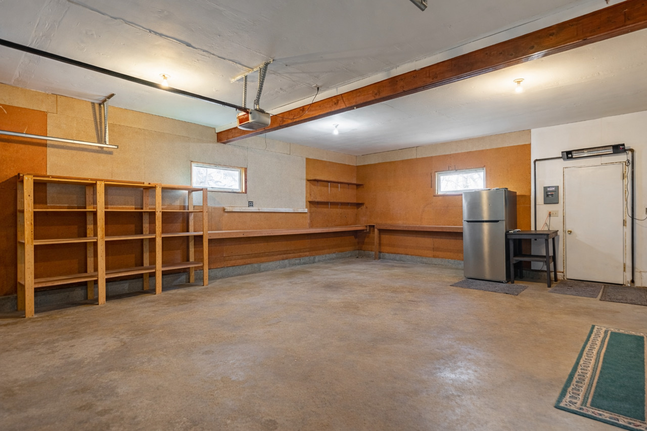 4015 Sunnyside Road Woodstock, IL 60098 - Photo 33 of 55