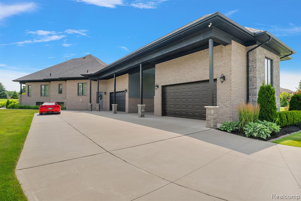 69356 Lake Point Court Romeo, MI 48065 - Photo 48 of 56