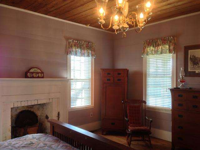 198 Earls Ford Road Mountain Rest, SC 29664 - Photo 10 of 25 Gallery Image 10
