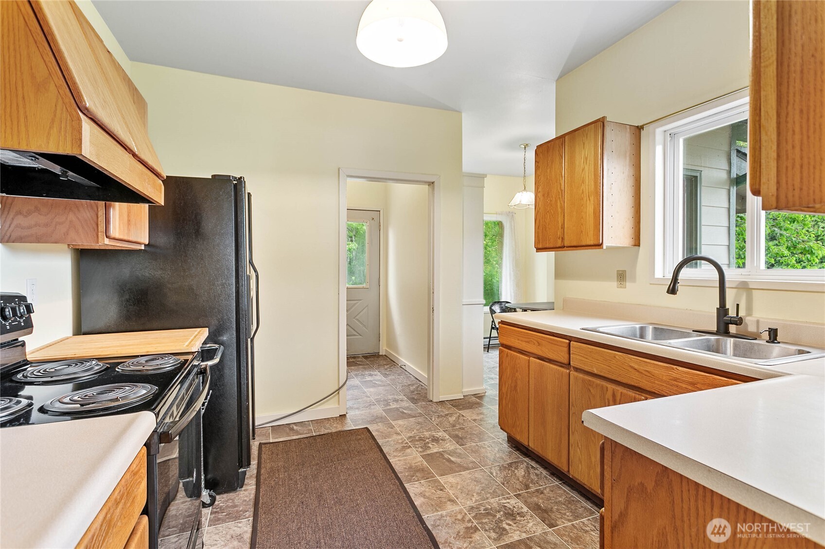 5473 Strand Road, Unit WA Deming, WA 98244 - Photo 15 of 31