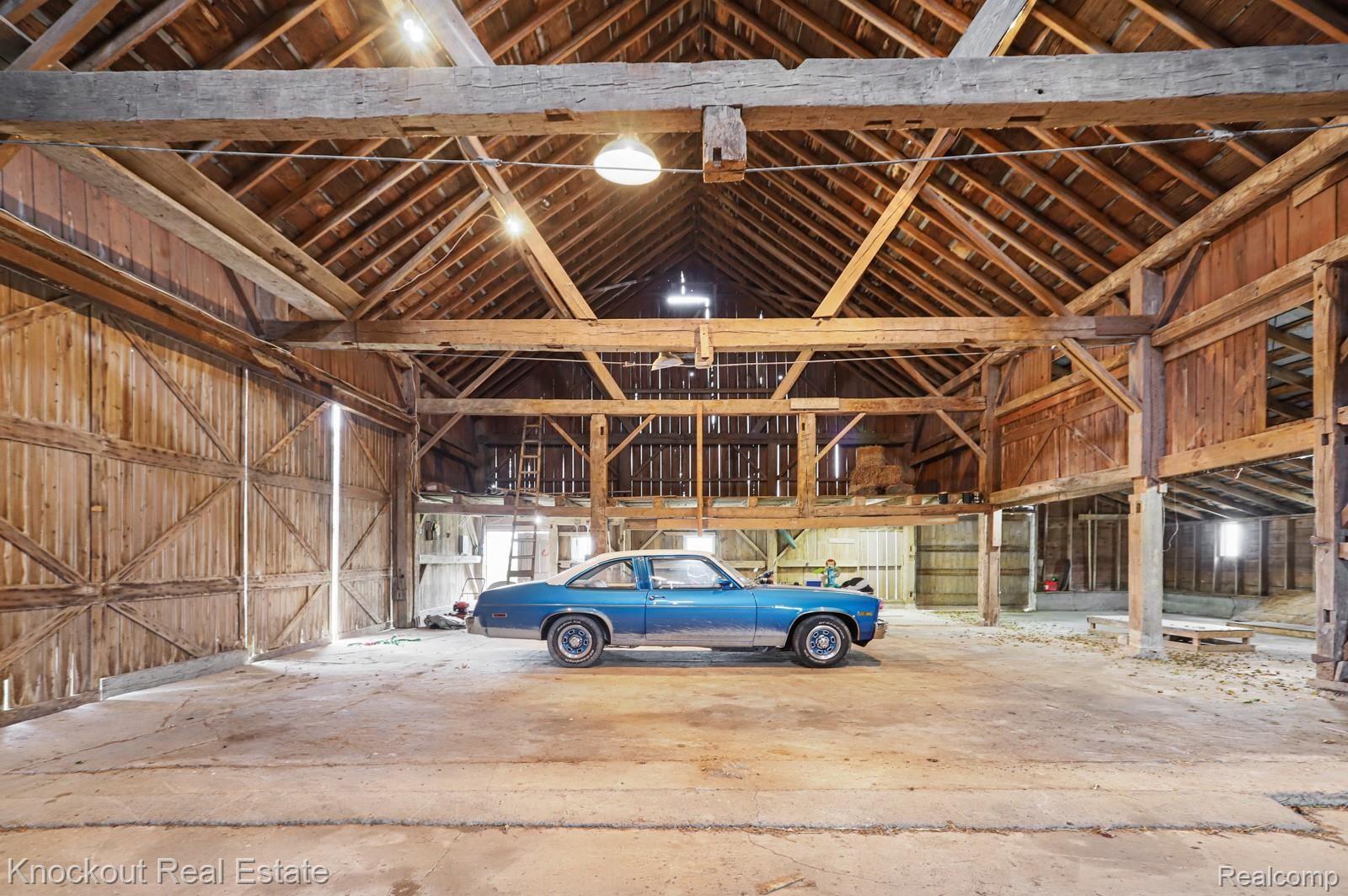 5161 Dixon Road Vassar, MI 48768 - Photo 44 of 68 5160 Dixon Vassar-48.jpg