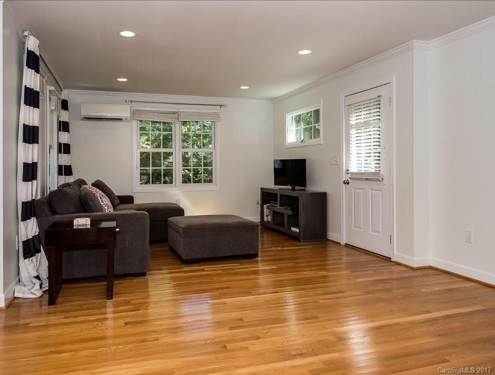 3201 Spring Valley Road Charlotte, NC 28210 - Photo 3 of 13 Gallery Image 3