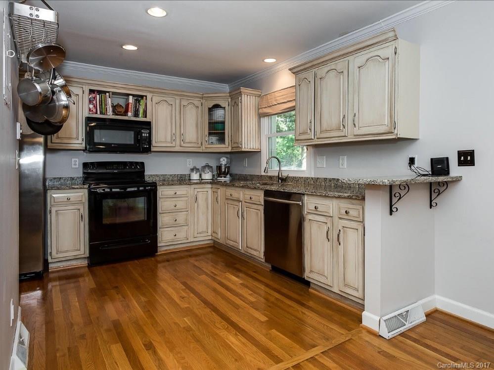 3201 Spring Valley Road Charlotte, NC 28210 - Photo 5 of 13 Gallery Image 5