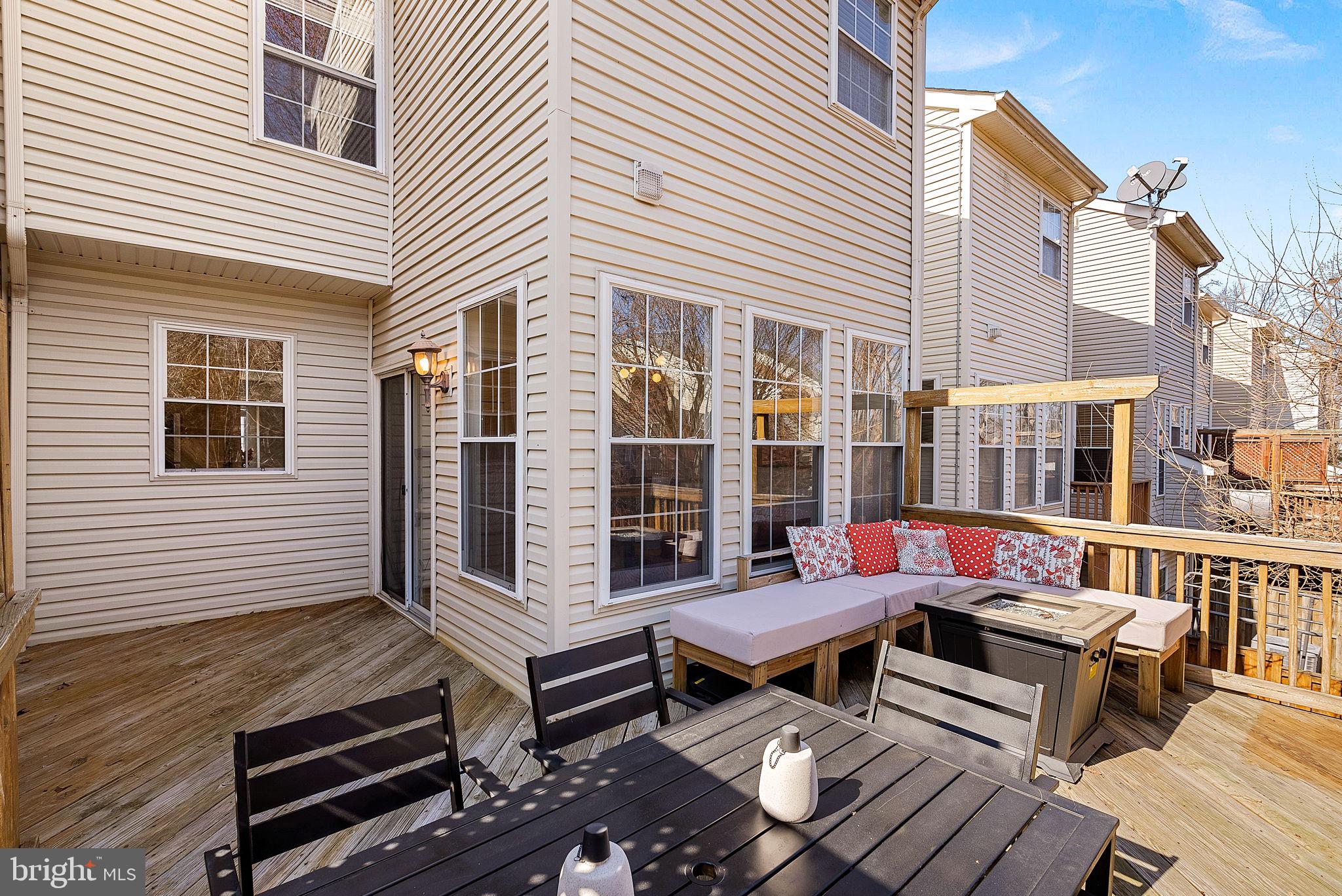 20392 Farmgate Terrace Ashburn, VA 20147 - Photo 49 of 62