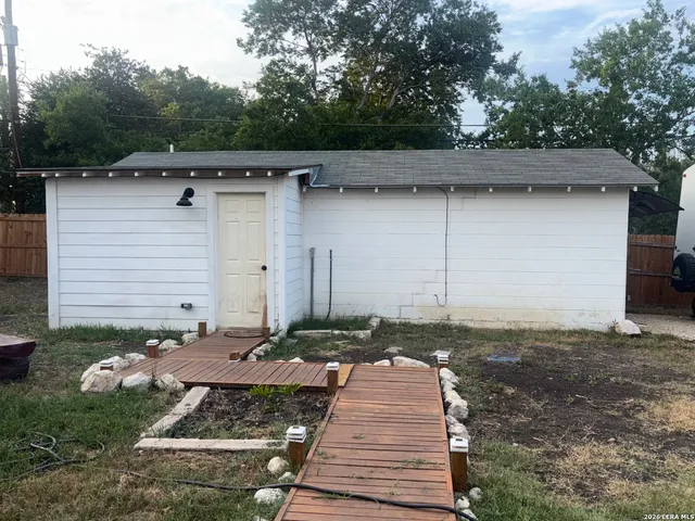 $500 | 123 Kathy Drive, San Antonio, TX 78223